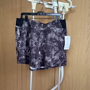 Athleta Brooklyn Printed Shorts